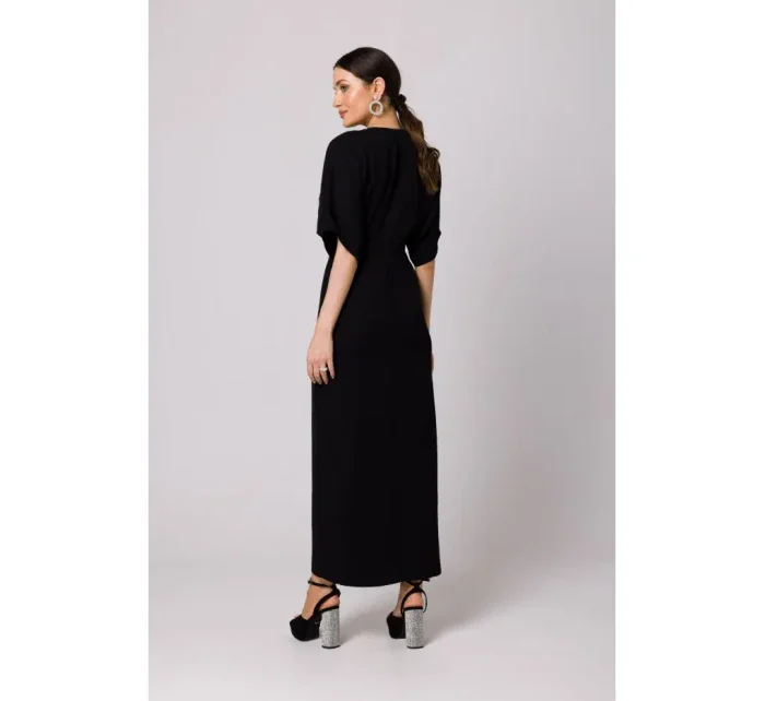 model 18429036 Maxi šaty černé - Makover