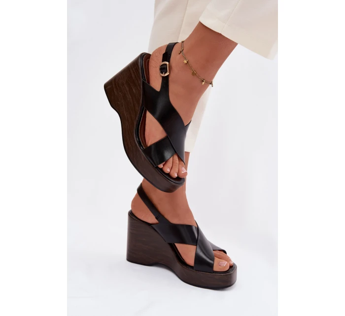 Dámské sandály z eko kůže na platformě Černé model 21937460 - Boto