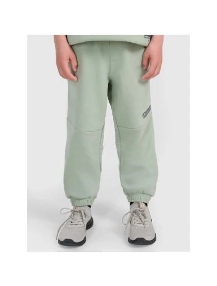 Chlapecké tepláky joggers 4F 4FJRAW25TTROM1605-44S Chlapecké tepláky joggers 4F 4FJRAW25TTROM1605-44S