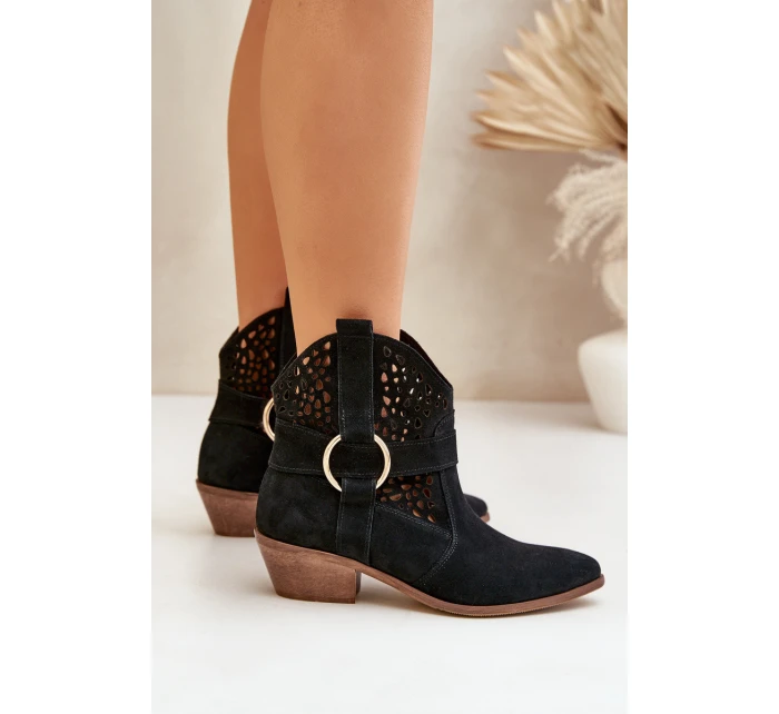 Semišové Kotníkové Boty Kovářské S Otevřením Na Podpatku Černé Zazoo 2994