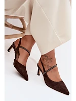 Kožené semišové sandály na podpatku se zdobeným páskem D&A CR61-3048 Čokoládové