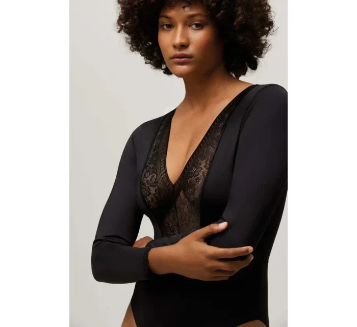 DÁMSKÉ TĚLO 10093