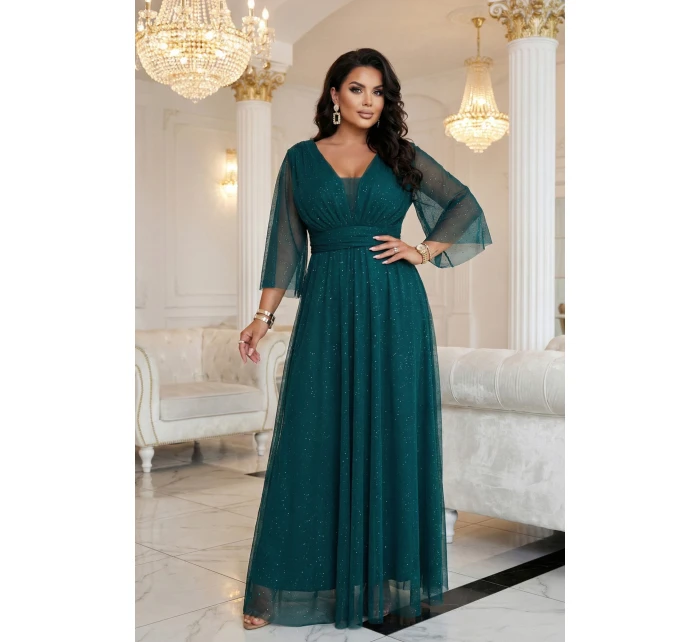 654-1 Dlouhé lesklé plus size šaty s výstřihem a průhlednými rukávy - lahvově zelené 654-1 Dlouhé lesklé plus size šaty s výstřihem a průhlednými rukávy - lahvově zelené