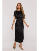 Saténové šaty v stylu černé model 21479280 - Moe