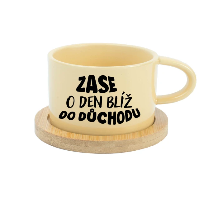 MOHLA BYCH BÝT MILÁ, ALE NECHCE SE MI - žlutý hrníček makronka 200 ml