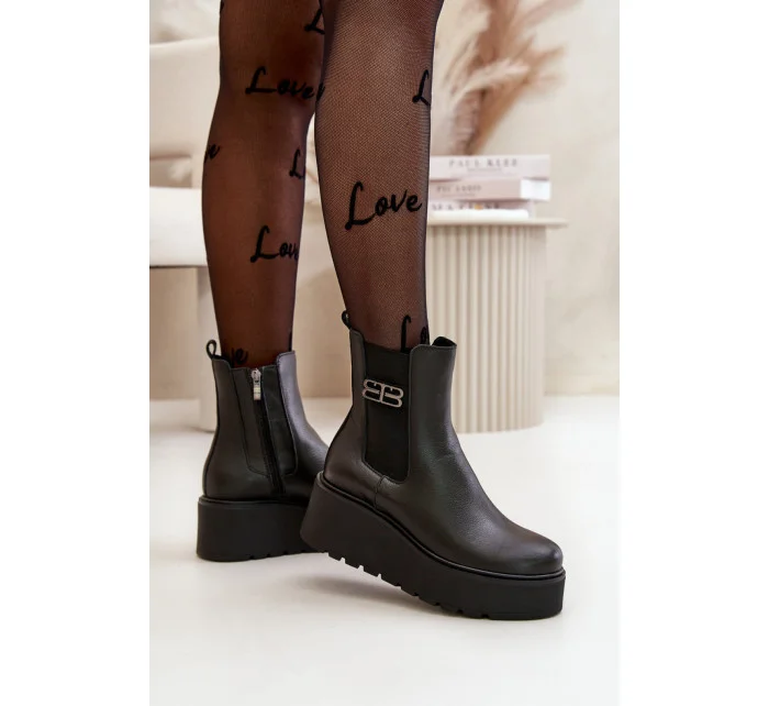 Boty na klínovém podpatku model 199274 Step in style Boty na klínovém podpatku model 199274 Step in style