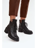 Dámské kožené kotníkové boty na klínku s podšívkou Vinceza 39950 Černé Dámské kožené kotníkové boty na klínku s podšívkou Vinceza 39950 Černé
