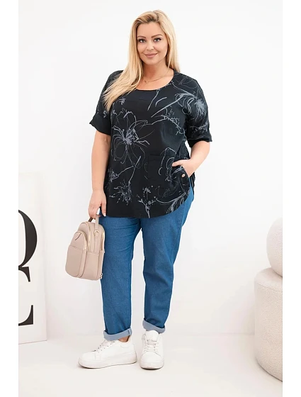 Dámská bavlněná halenka Plus Size s krátkým rukávem a kapsou černá Dámská bavlněná halenka Plus Size s krátkým rukávem a kapsou černá