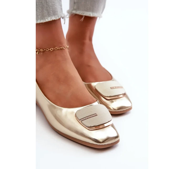 Dámské baleríny z eko kůže se zlatým zdobením model 21106956 - Kesi