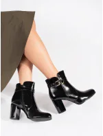 Zajímavé dámské černé  kotníčkové boty Obcas