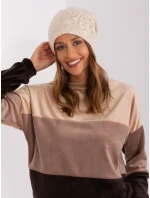 Czapka AT CZ model 18985096 jasny beżowy - FPrice Czapka AT CZ model 18985096 jasny beżowy - FPrice