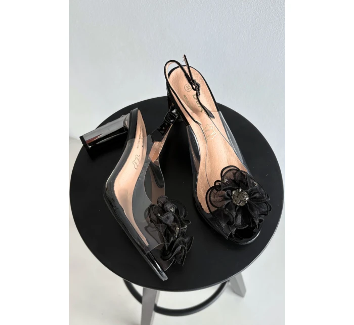 Sandály na podpatku s ozdobou a krystaly D&A MR52-236 Černé