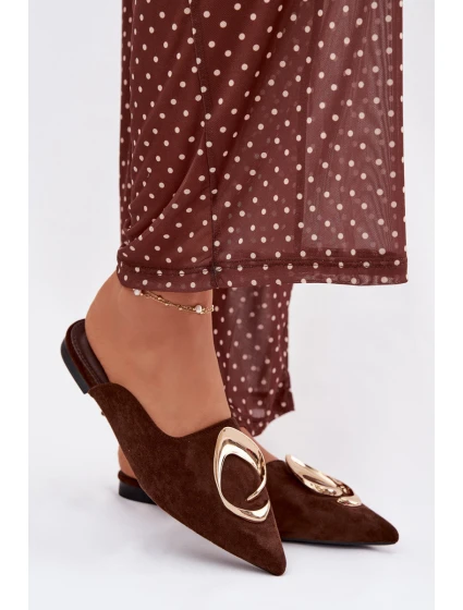 Dámské pantofle s ozdobným zlatým detailem Čokoládové model 21918957 - Boto