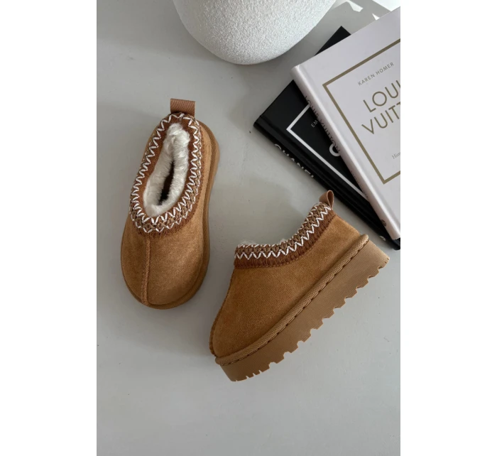 Dětské sněhule s výšivkou Camel model 21711227 - Boto