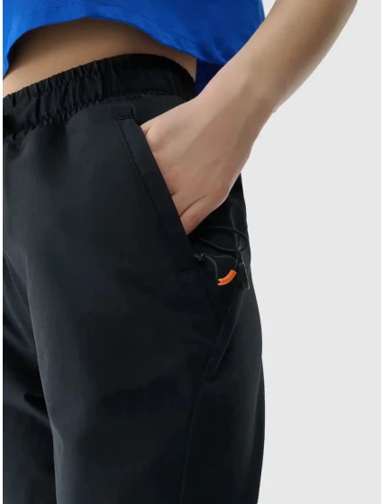 Dámské sportovní kalhoty 4F