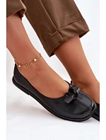 Kožené dámské polobotky model 22069739 Černé - Zazoo Kožené dámské polobotky model 22069739 Černé - Zazoo