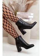 Hladké dámské boty na podpatku z eko kůže zateplené černé model 21669066 - Boto Hladké dámské boty na podpatku z eko kůže zateplené černé model 21669066 - Boto