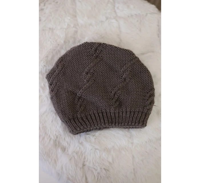 Dámská čepice mocca model 18752455 - K-Fashion Dámská čepice mocca model 18752455 - K-Fashion