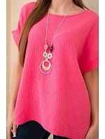 Mušelínová halenka s náhrdelníkem růžový