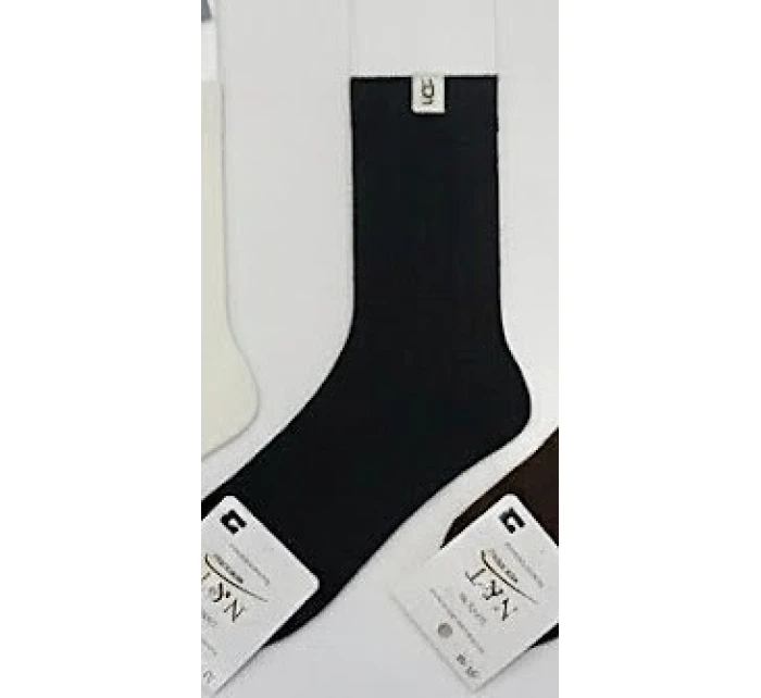 WiK 081 Dámské bavlněné ponožky 35-42