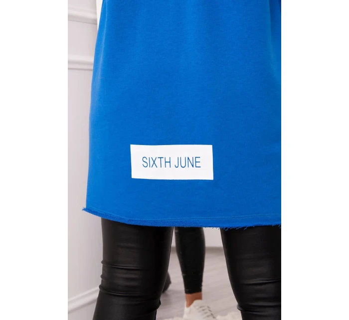 Transparentní chrpová modř