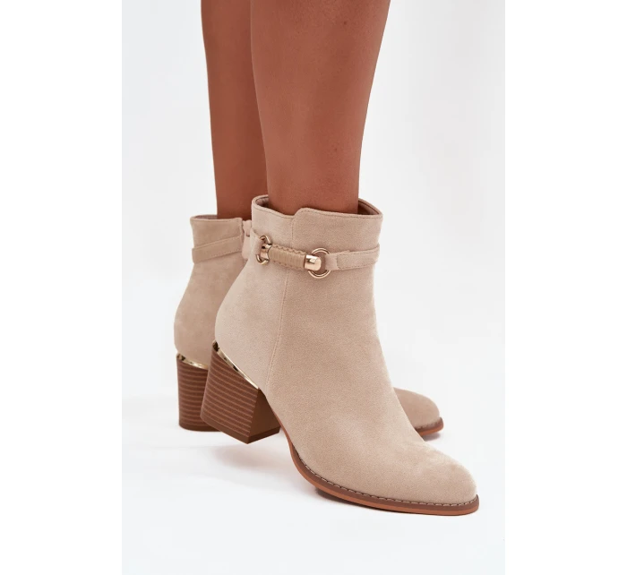 Dámské zimní boty na podpatku s ozdobným páskem béžové Galissa Dámské zimní boty na podpatku s ozdobným páskem béžové Galissa