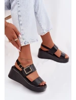 Dámské sandály na platformě s ozdobným detailem Černé model 22037679 - Boto