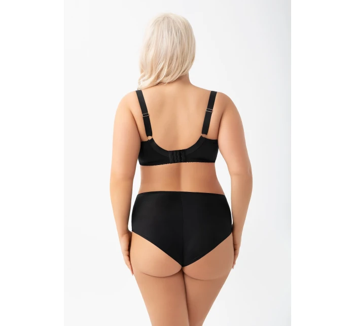 Figy K model 21232538 Isla Black S4XL - Gorsenia
