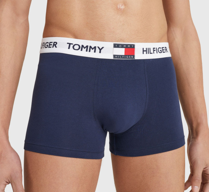 Pánské spodní prádlo Close to Body TRUNK UM0UM01810CHS - Tommy Hilfiger