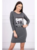 se šaty s potiskem model 18744056 - K-Fashion se šaty s potiskem model 18744056 - K-Fashion