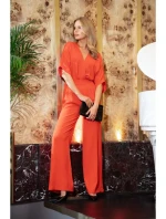 Kombinéza se širokými nohavicemi a výstřihem korálová model 20966139 - STYLOVE Kombinéza se širokými nohavicemi a výstřihem korálová model 20966139 - STYLOVE