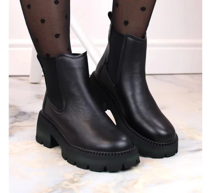 Dámské zateplené kožené kotníkové boty PAW484 Černá - Filippo