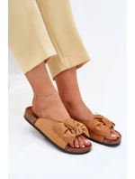 Dámské Pantofle Na Korkové Podešvi S Mašlí Camel model 21701469 - Boto Dámské Pantofle Na Korkové Podešvi S Mašlí Camel model 21701469 - Boto