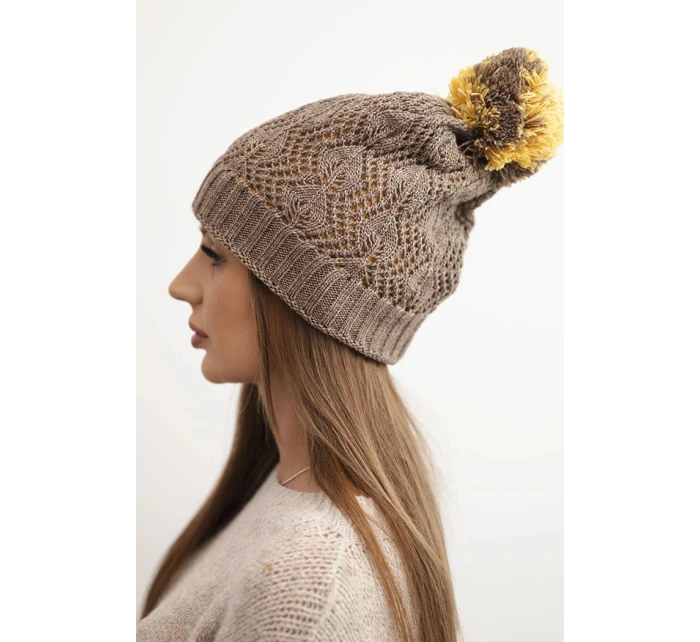 Dámská zimní čepice s vlnou v ozdobném pletení s bambulí K467 mocca