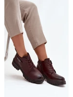 Nízké zateplené dámské kotníkové boty na klínku s ozdobným páskem bordó model 21712788 - Boto