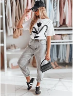 Dámské tričko oversize s 3D efektem bílé Dstreet model 21983068 - FashionStreet Dámské tričko oversize s 3D efektem bílé Dstreet model 21983068 - FashionStreet