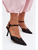 Dámské síťované sandály na podpatku s lesklým zdobením Černé Laria Dámské síťované sandály na podpatku s lesklým zdobením Černé Laria