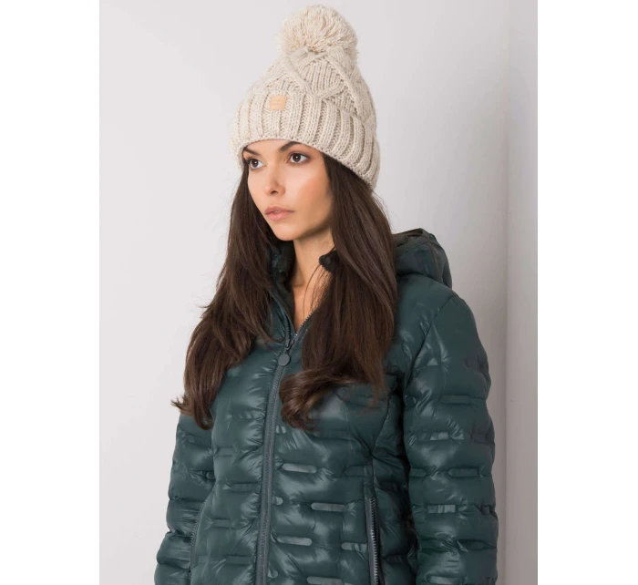 JK CZ 31 cap.18 béžová