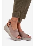 Dámské Sandály Z Přírodní Kůže Na Klínu Tmavě Béžové Artiker 54C0788