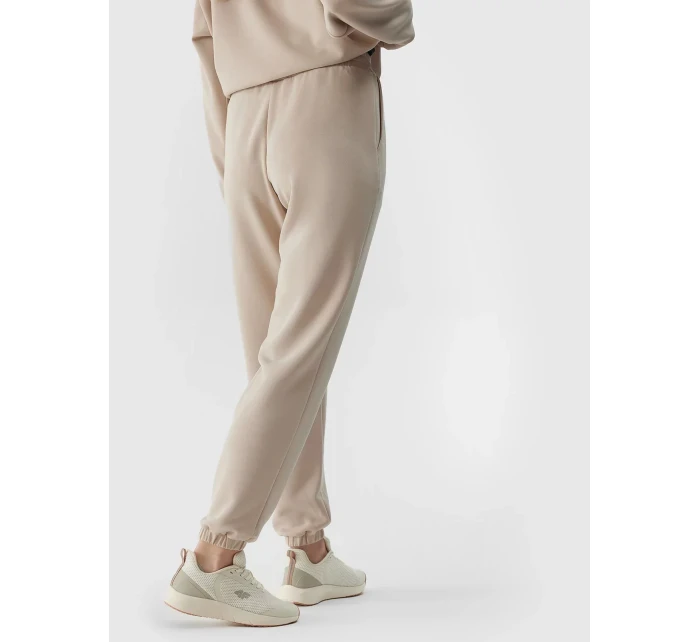 Dámské tepláky typu jogger s přídavkem modálu 4F - béžové