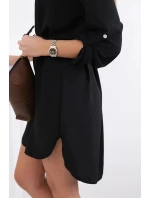 Šaty s delšími zády a pásem černý Šaty s delšími zády a pásem černý