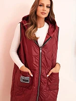 Dámská prošívaná vesta Plus Size s kapucí na zip bordová