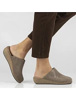 Kožené žabky na šedém podpatku Filippo DK7567