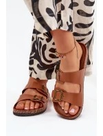 Dámské sandály na korkové platformě s přezkami Camel model 21704312 - EVENTO