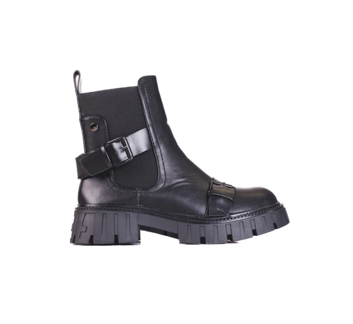 Krásné  kotníčkové boty dámské černé na plochém podpatku