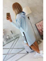 Šaty s kapucí a potiskem modré Šaty s kapucí a potiskem modré