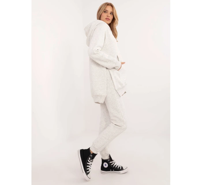 Sada EM KMPL model 20578767 světle šedá - FPrice Sada EM KMPL model 20578767 světle šedá - FPrice