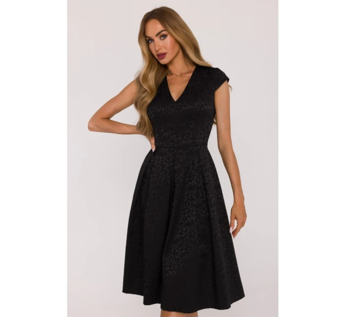 Přiléhavé šaty se záhyby černé model 21479377 - Moe Přiléhavé šaty se záhyby černé model 21479377 - Moe