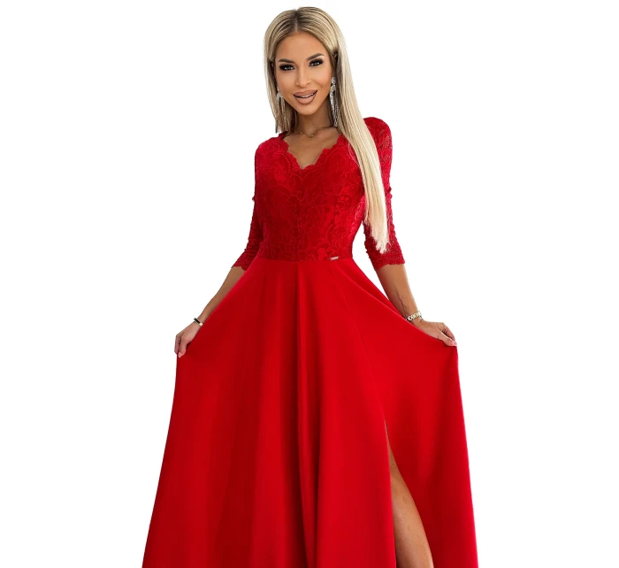 AMBER Elegantní červené dlouhé dámské krajkové šaty s výstřihem a rozparkem na noze model 19144269 - numoco