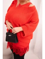 Dámská souprava svetr s model 21798779 výstřihem a viskózová blůza s krajkovým lemem červený - K-Fashion Dámská souprava svetr s model 21798779 výstřihem a viskózová blůza s krajkovým lemem červený - K-Fashion